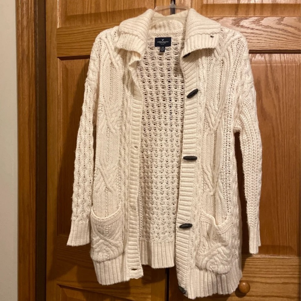 American Eagle Cardigan